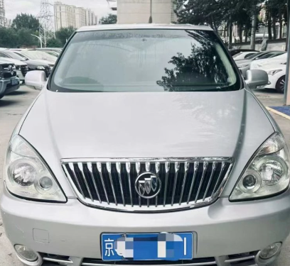 别克GL8自动、2.4排量